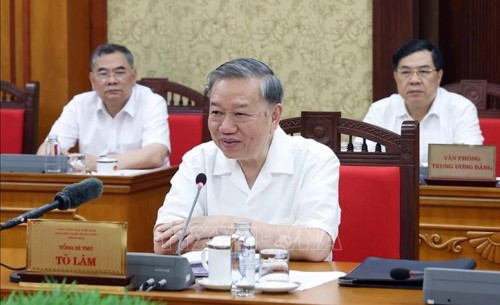 Tổng Bí thư Tô Lâm: Đa dạng hóa hình thức để nhân dân góp ý sửa đổi, bổ sung một số điều của Hiến pháp 2013