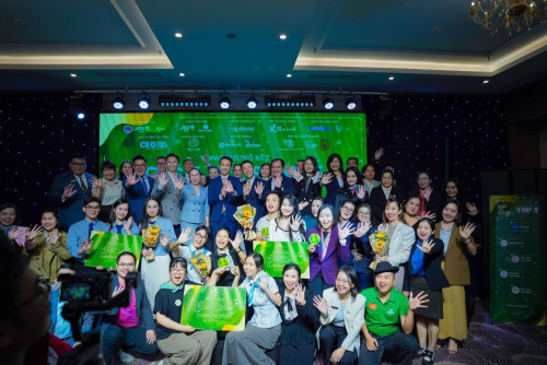 Tổng kết chương trình Rise to Shine 2025 – Hành trình ươm mầm ánh sáng của tuổi trẻ JCI Việt Nam